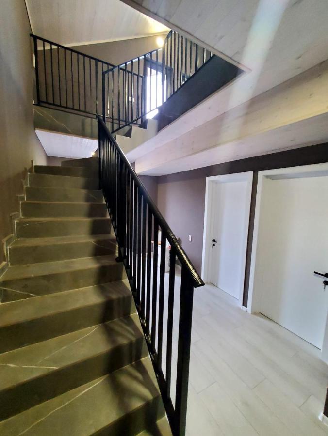 Urban Stay Rooms In Tbilisi ภายนอก รูปภาพ