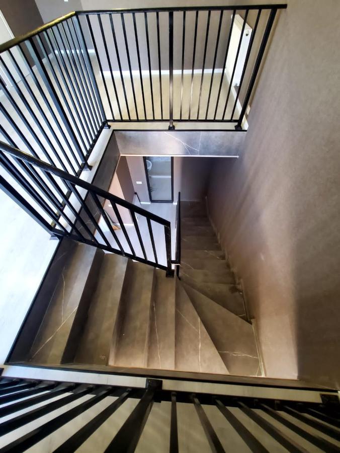 Urban Stay Rooms In Tbilisi ภายนอก รูปภาพ